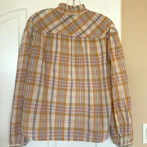 WMS GAP plaid ruffle collar blouse size medium in perfect condition - Picture 6 of 7